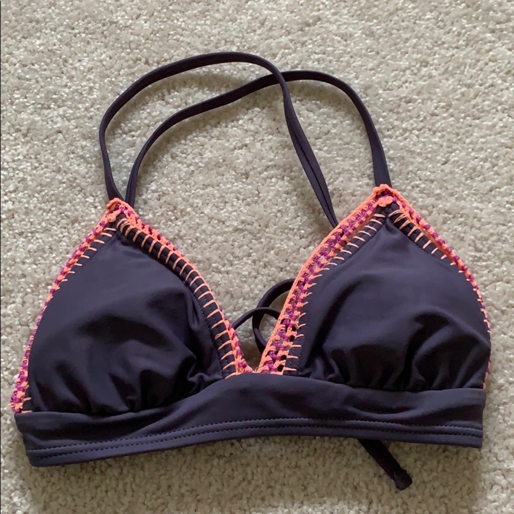 Bikini top